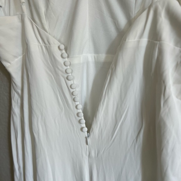 NWOT Love and Happiness White Button Back Mermaid Maxi Dress - Picture 6 of 7
